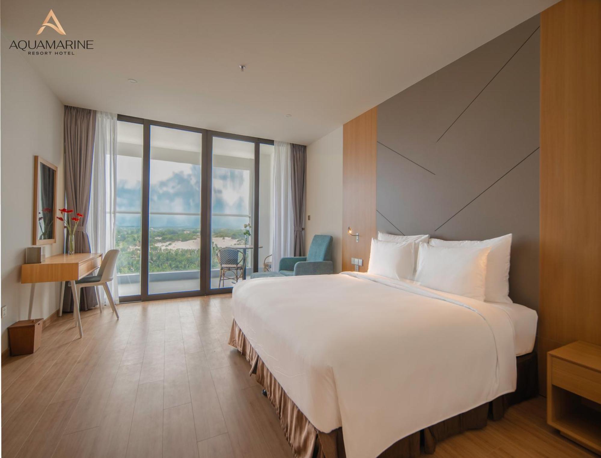 Aquamarine Beachfront Resort & Spa Камрань Экстерьер фото