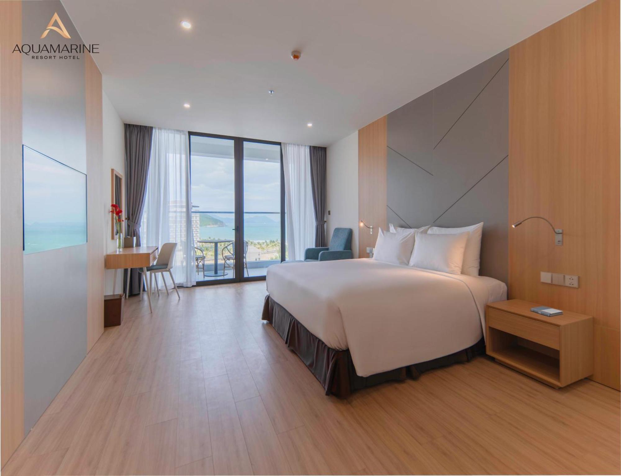 Aquamarine Beachfront Resort & Spa Камрань Экстерьер фото