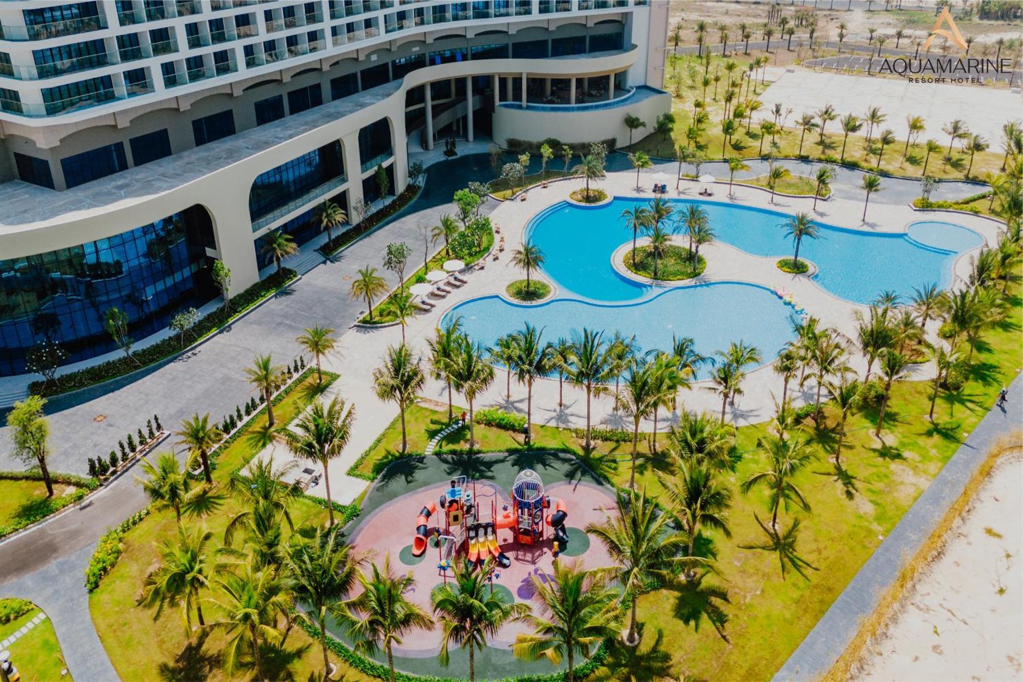 Aquamarine Beachfront Resort & Spa Камрань Экстерьер фото