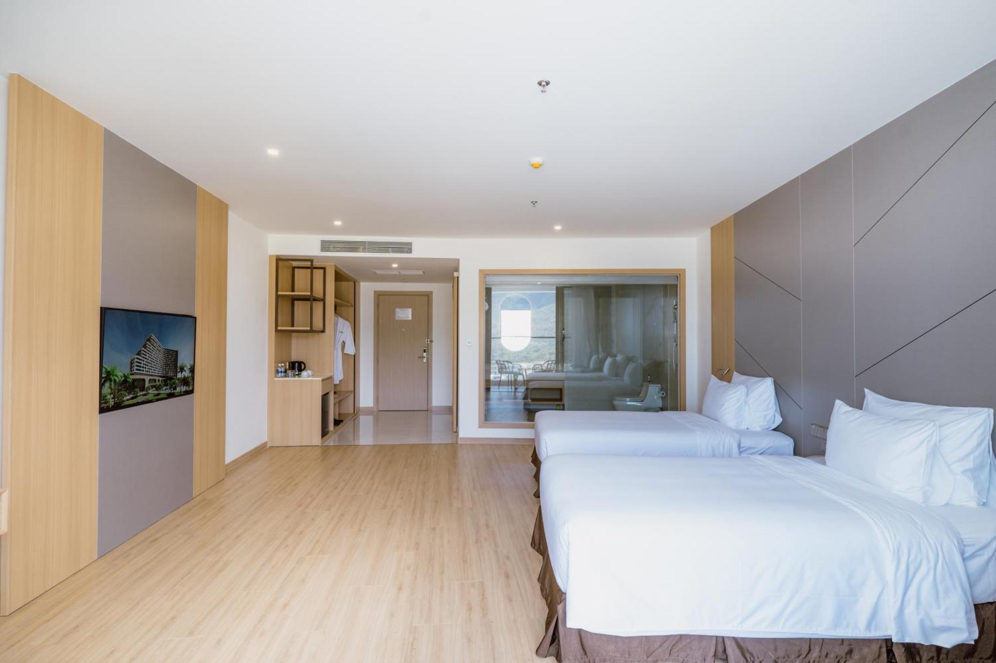 Aquamarine Beachfront Resort & Spa Камрань Экстерьер фото
